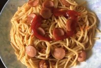 西红柿火腿意大利面的做法