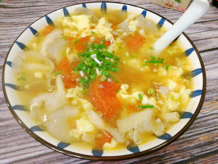 平菇番茄鸡蛋汤的做法