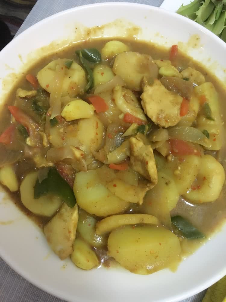 咖喱鸡脯肉的做法