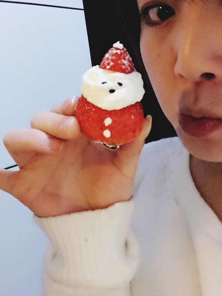 草莓雪人的做法图解6