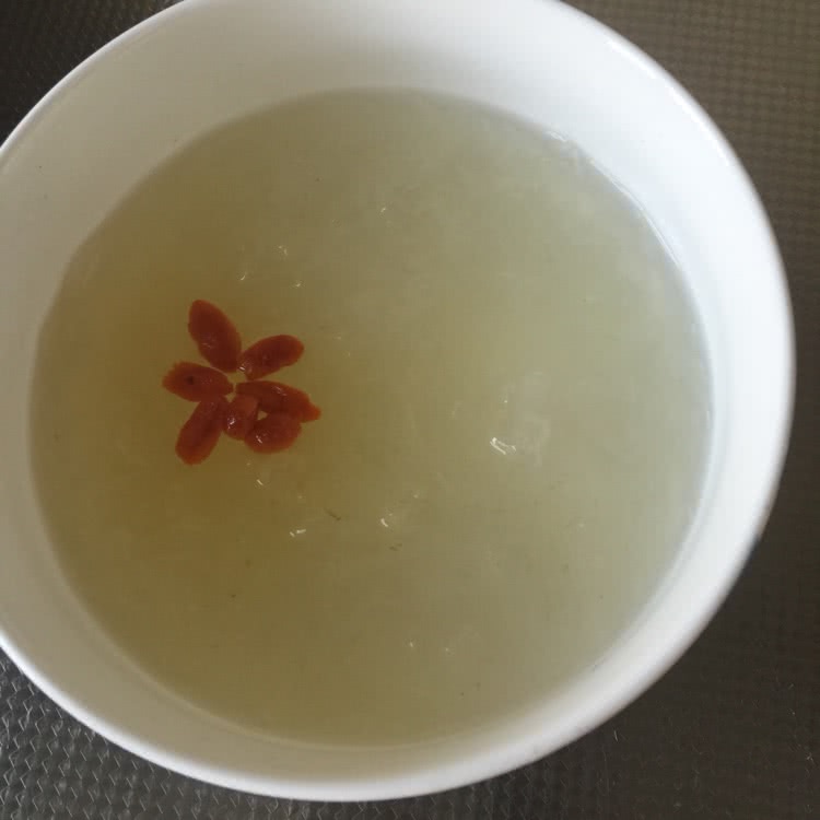 冰糖燕窝的做法图解2