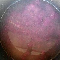 冰糖紫薯桂圆粥的做法图解3