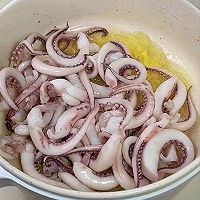 麻辣鱿鱼须，太好吃啦的做法图解2