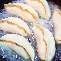 酥香软脆的冰花煎饺—猪肉韭菜煎饺的做法图解11