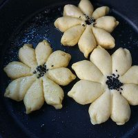 香煎玉米桃花馍的做法图解9