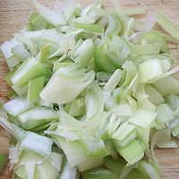 热汤面的做法图解2