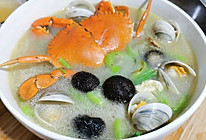 青蟹蛤蜊海鲜米面的做法
