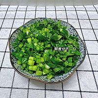 酸菜炒饭的做法图解4