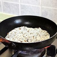 秒杀外面店里的梅干菜烧饼的做法图解20