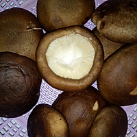 蒸香菇鹌鹑蛋的做法图解2