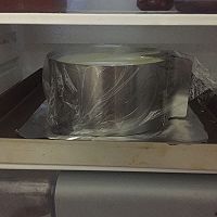 草莓酸奶慕斯蛋糕的做法图解11