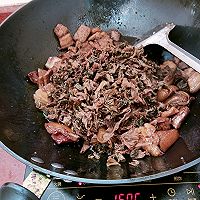 梅干菜焖五花肉的做法图解8