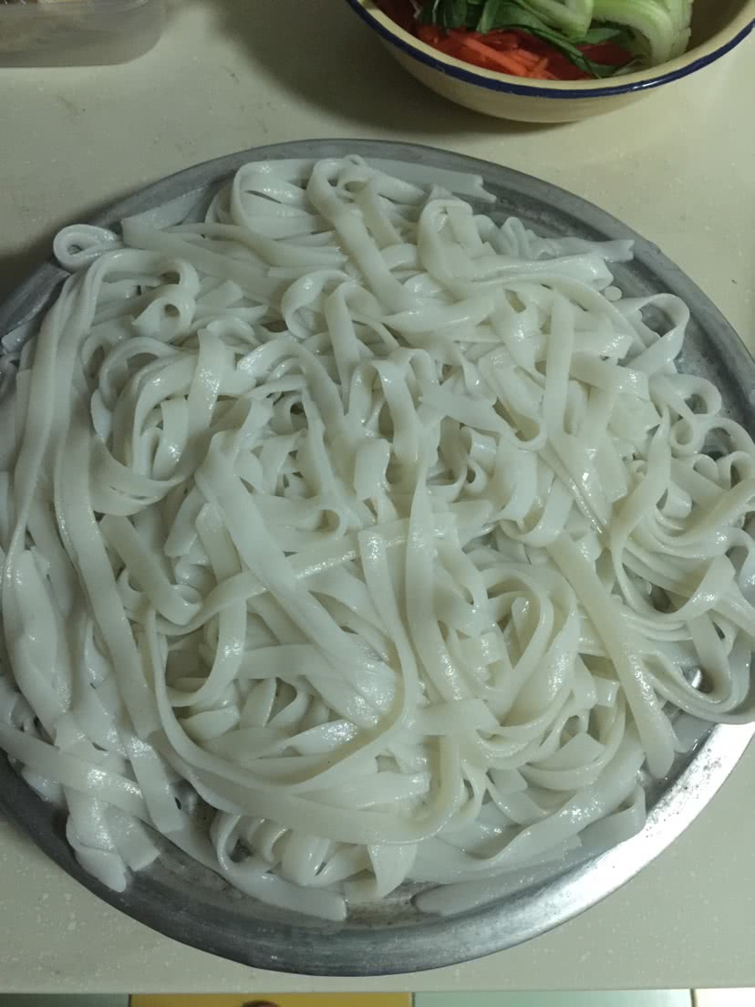 家常炒河粉的做法图解4