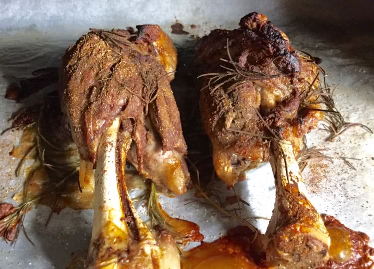 外酥里嫩烤羊腿孜然味的做法图解5