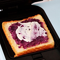 #我们约饭吧#紫薯肉松三明治的做法图解7