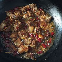 土豆烧排骨（香辣味）的做法图解4