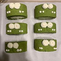 【快乐童年】小跳蛙蛋糕卷的做法图解12