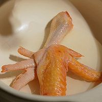 家常鲜食#黄芪红枣鸡汤的做法图解1