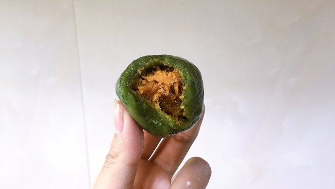 香糯可口的艾草团子