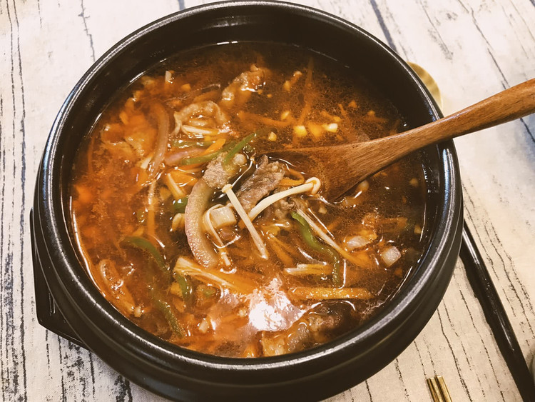 肥牛汤泡饭的做法