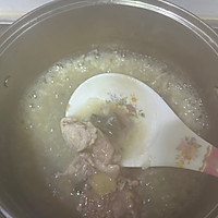 营养早餐之皮蛋瘦肉粥的做法图解6