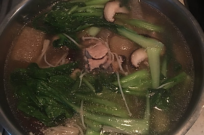 排骨竹荪菌菇汤