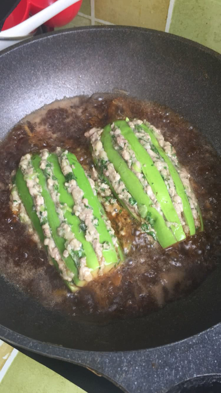 小白菜肉馅焖茄子的做法