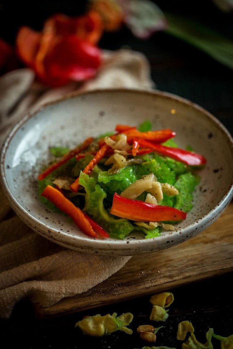 去火去腻轻食的苦瓜凉拌菜的做法