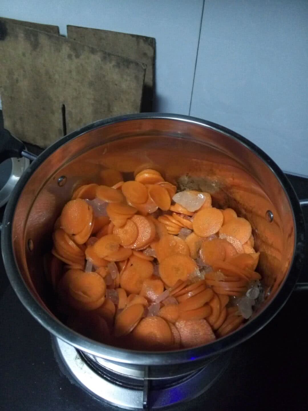 自制小零食糖渍胡萝卜的做法图解2
