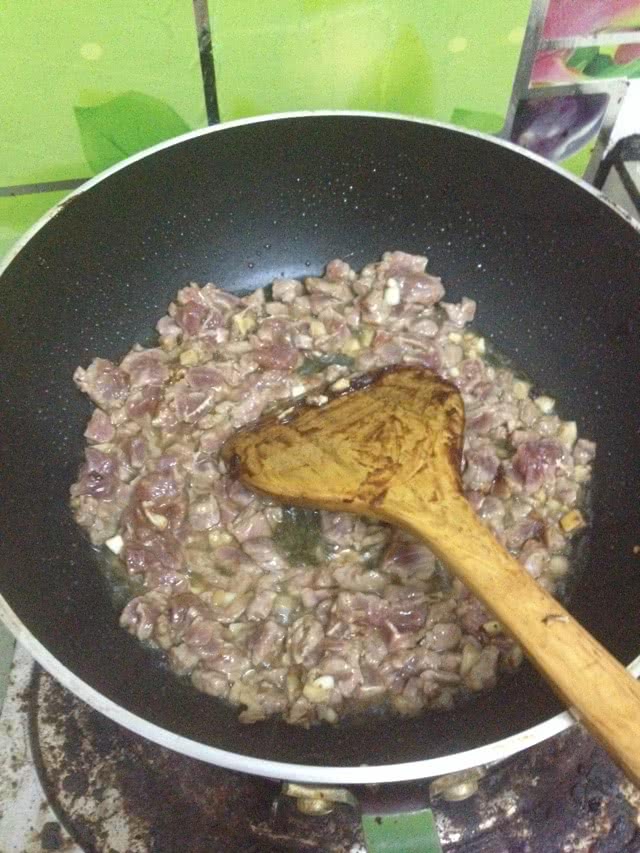 牛肉香菇酱的做法图解7