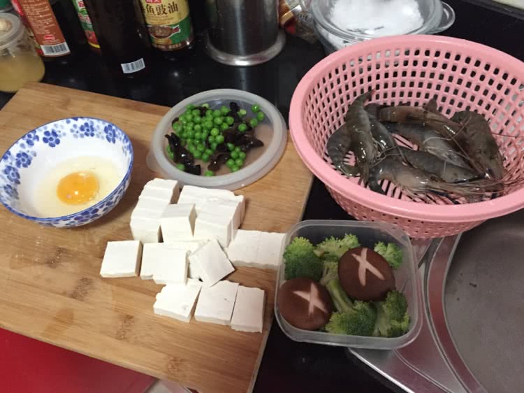 食欲大开的便当的做法图解1