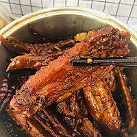 好吃到舔手指的香辣卤鸭翅的做法图解2