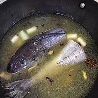 清炖大头腥鱼（鳕鱼）的做法图解4