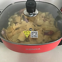 更适合制作中国美食的寿喜锅酱油－翅根焖锅的做法图解8