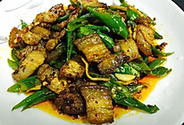 尖椒回锅肉的做法