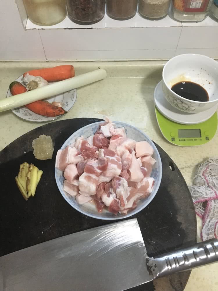 高压锅版零失败红烧肉的做法图解1