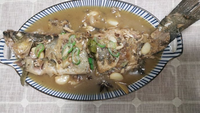 家常烧鲈鱼