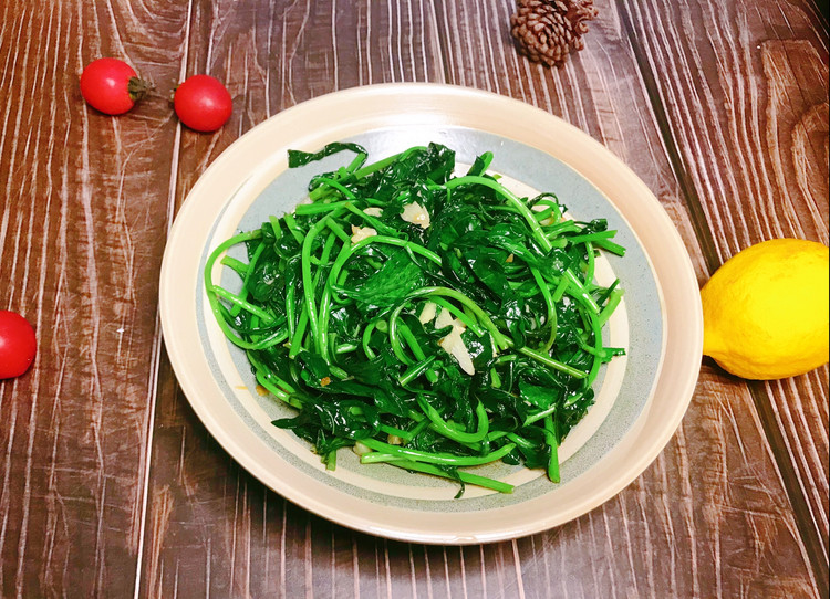 蒜炒野菜的做法