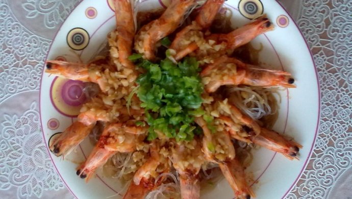 蒜蓉海虾蒸粉丝