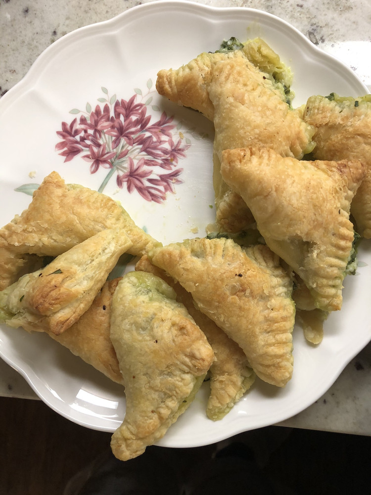 茅屋奶酪菠菜起酥的做法