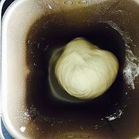 蓝莓小餐包的做法图解2