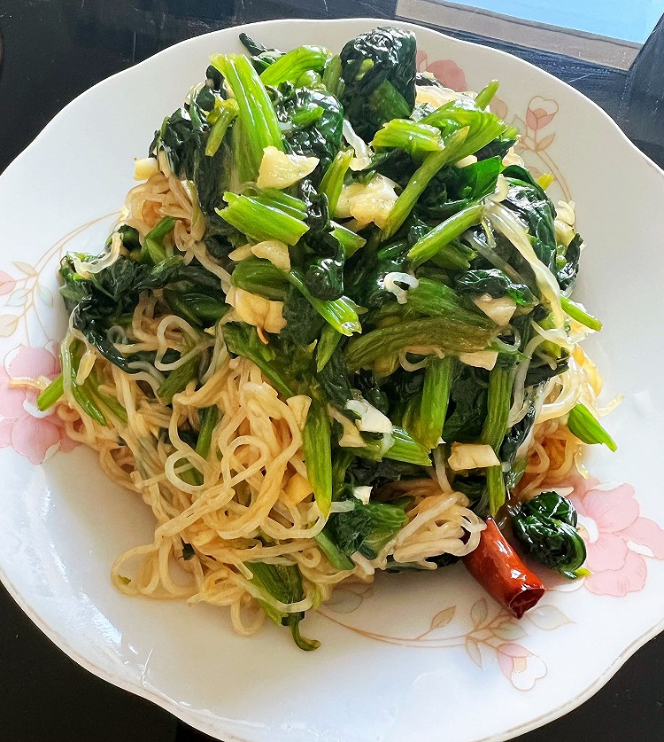 粉丝拌菠菜的做法