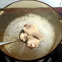 补肝益肾，温中益气【枸杞鸡肉汤】的做法图解4