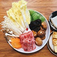 让人意料之外的美食～家庭版寿喜锅的做法图解1