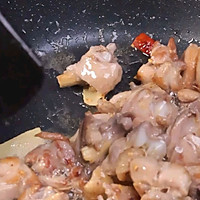 黄焖鸡这样做让你再也不想点外卖的做法图解4