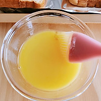 早餐外酥里嫩九宫格黄油蜂蜜脆吐司的做法图解2