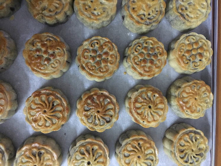 豆沙月饼的做法