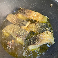 特色下饭瓦块鱼的做法图解2
