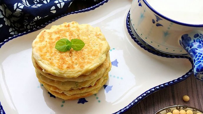 芹菜豆渣饼