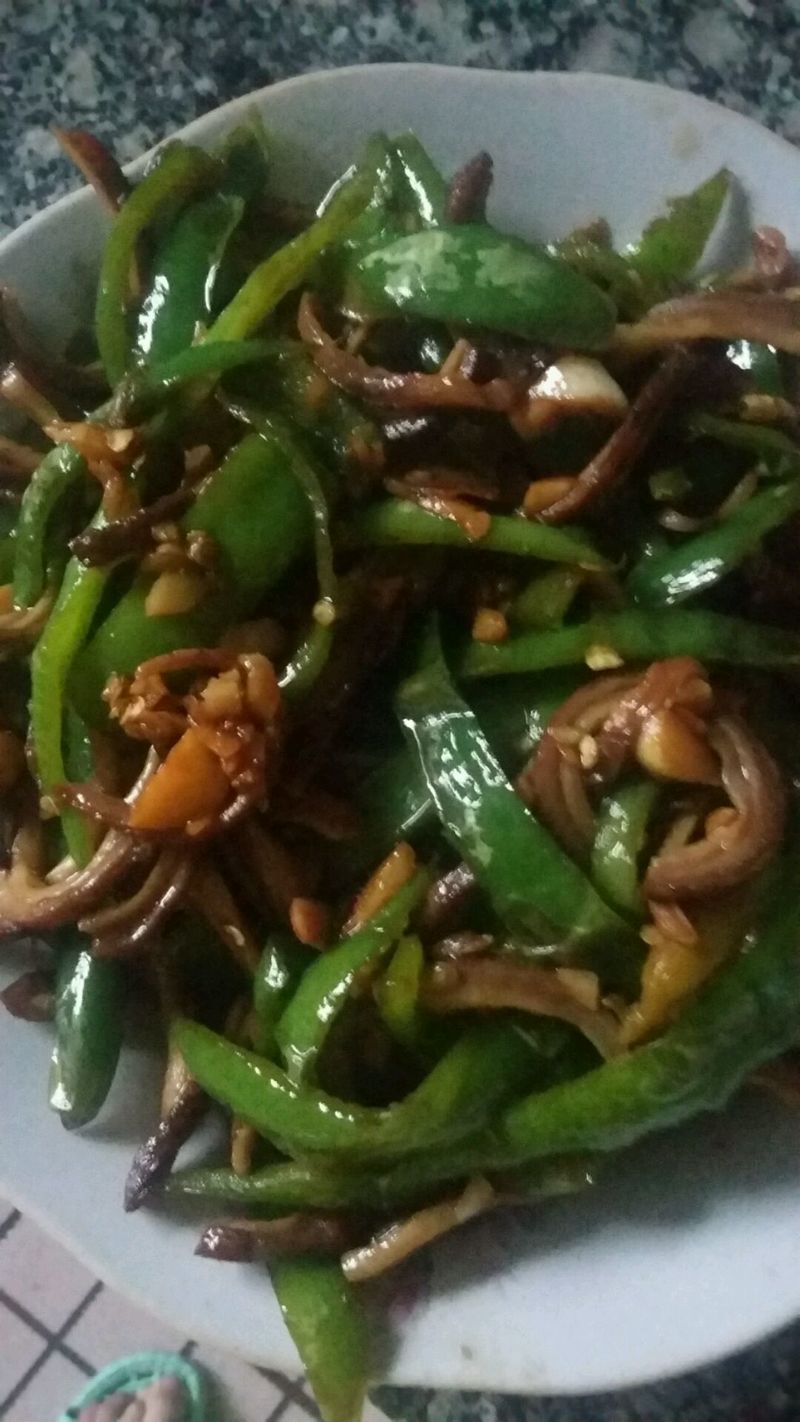 Stir fried pork tripe with green pepper